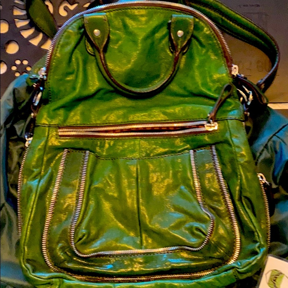 Lockheart crossbody bag with handle